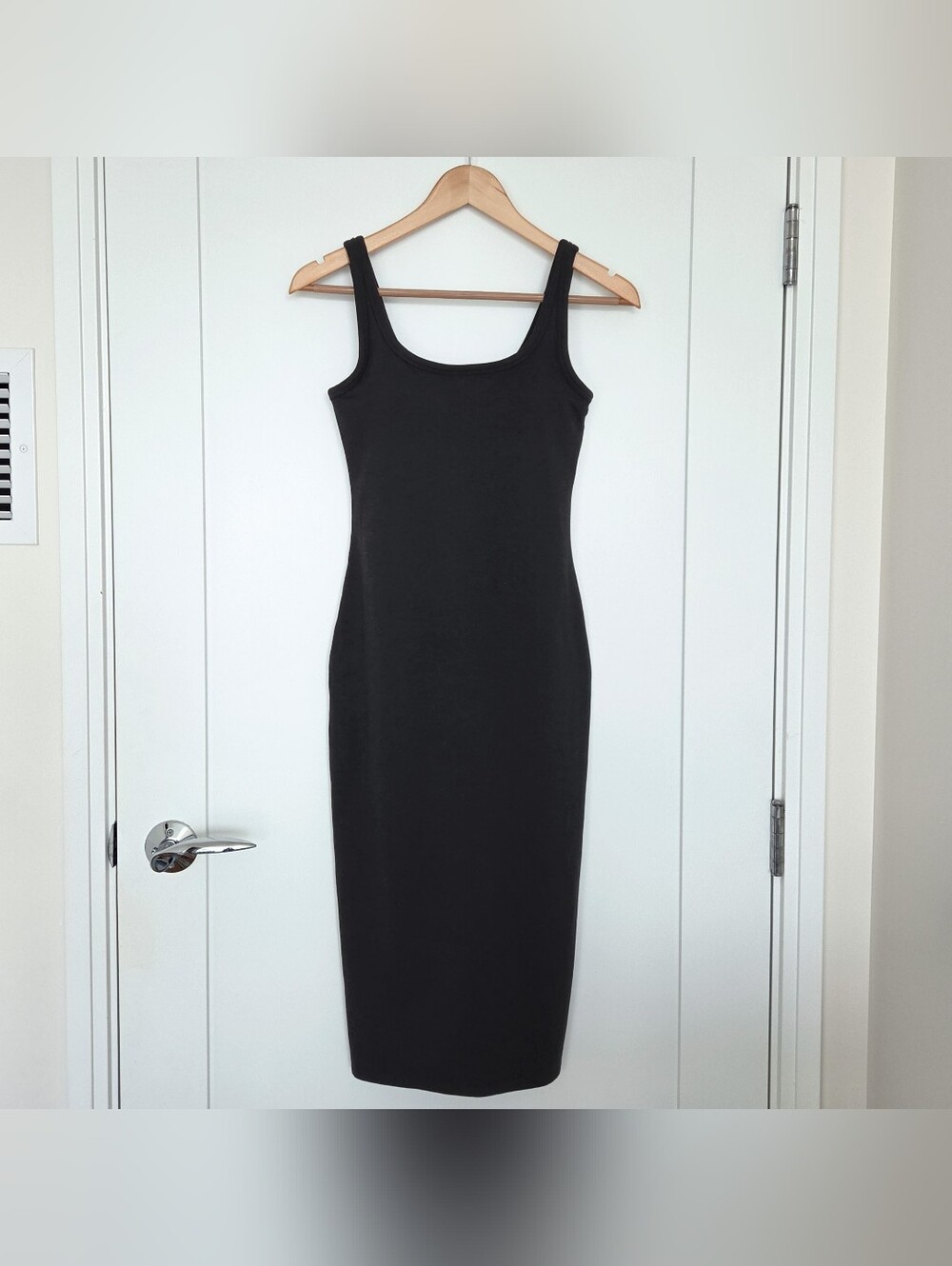 Vuori Women's Halo Essential Dress - Size XS - Black Heather - VW606 - EUC